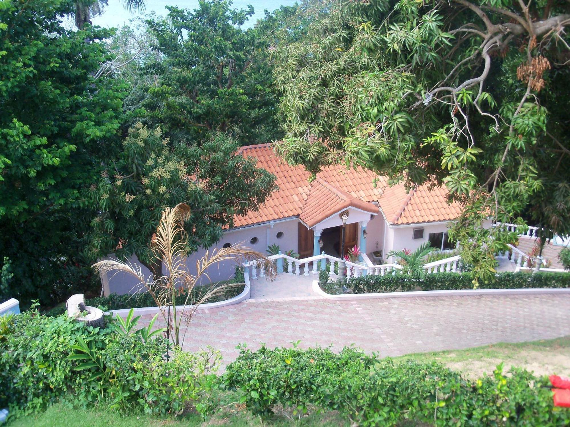 Tropical Lagoon Resort Port Antonio Exterior photo